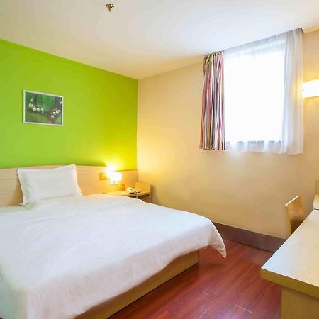 7Days Inn Ezhou Wuchang Avenue Dongjiang International Εξωτερικό φωτογραφία