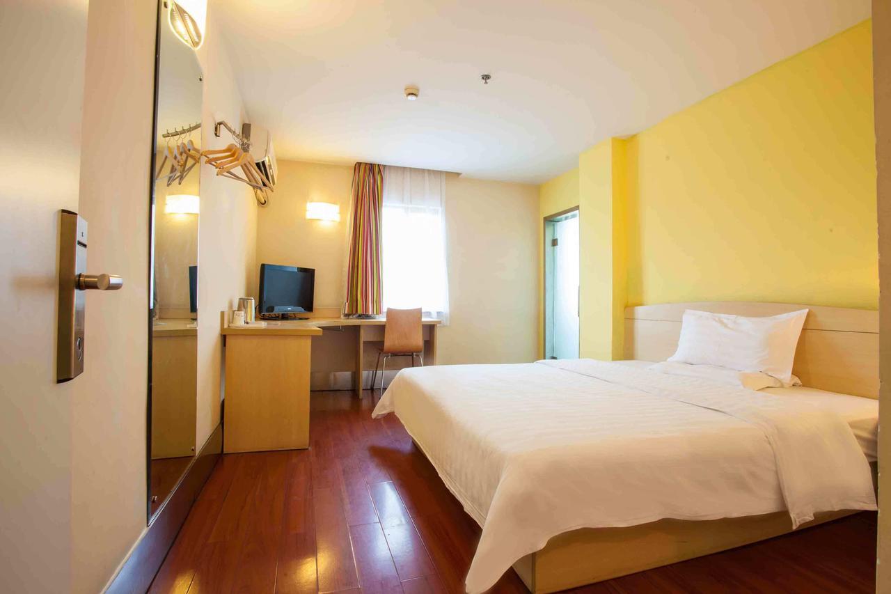 7Days Inn Ezhou Wuchang Avenue Dongjiang International Εξωτερικό φωτογραφία
