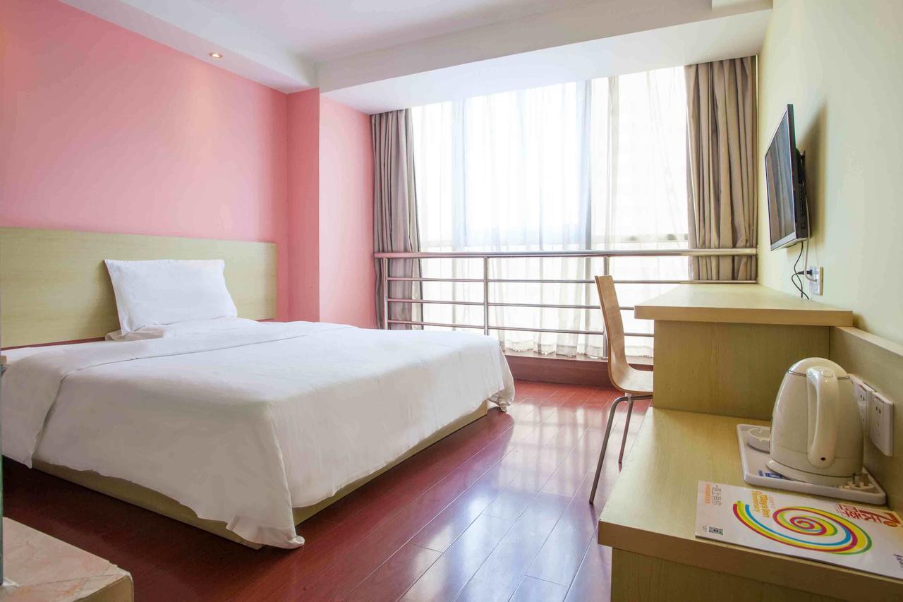 7Days Inn Ezhou Wuchang Avenue Dongjiang International Εξωτερικό φωτογραφία