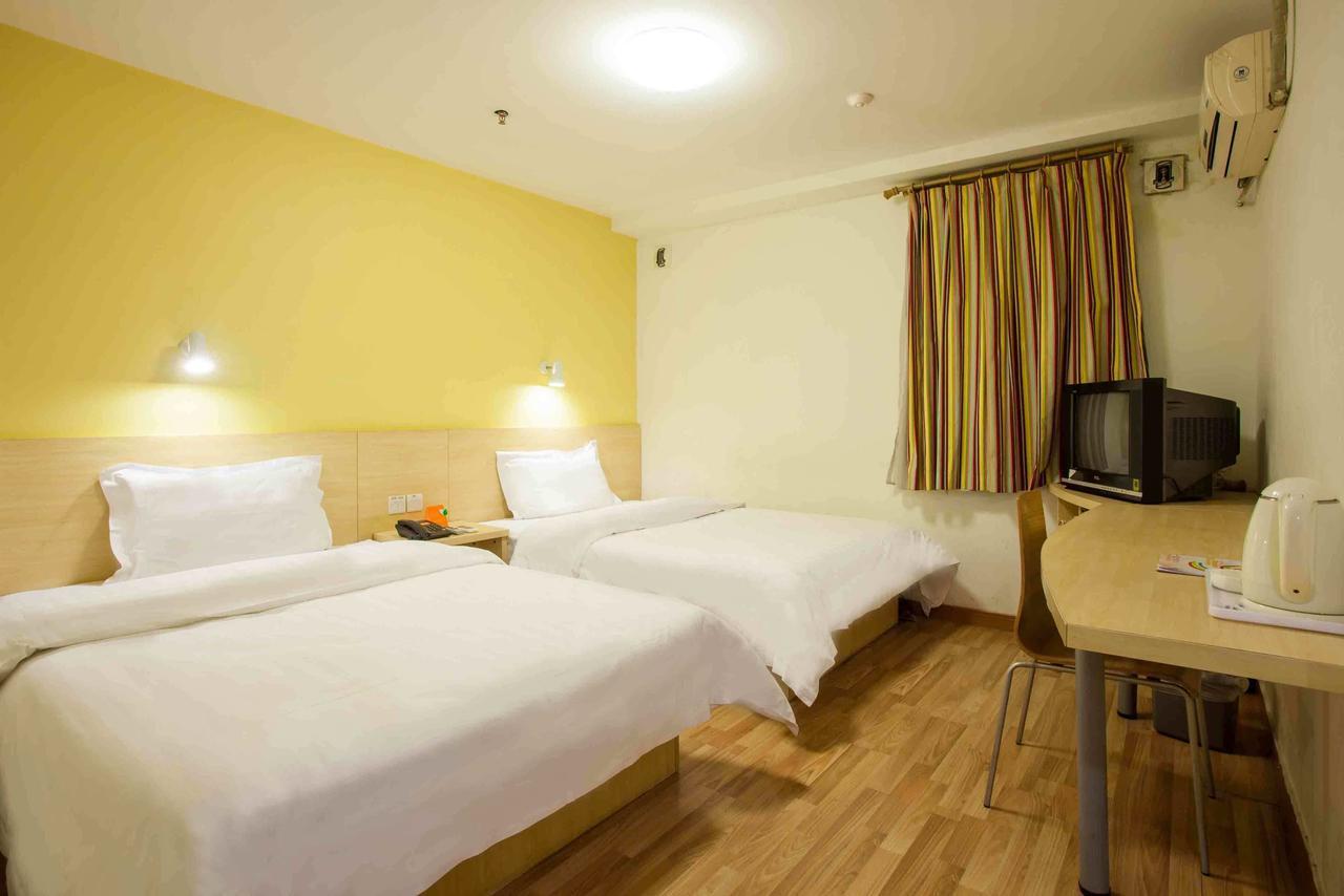 7Days Inn Ezhou Wuchang Avenue Dongjiang International Εξωτερικό φωτογραφία