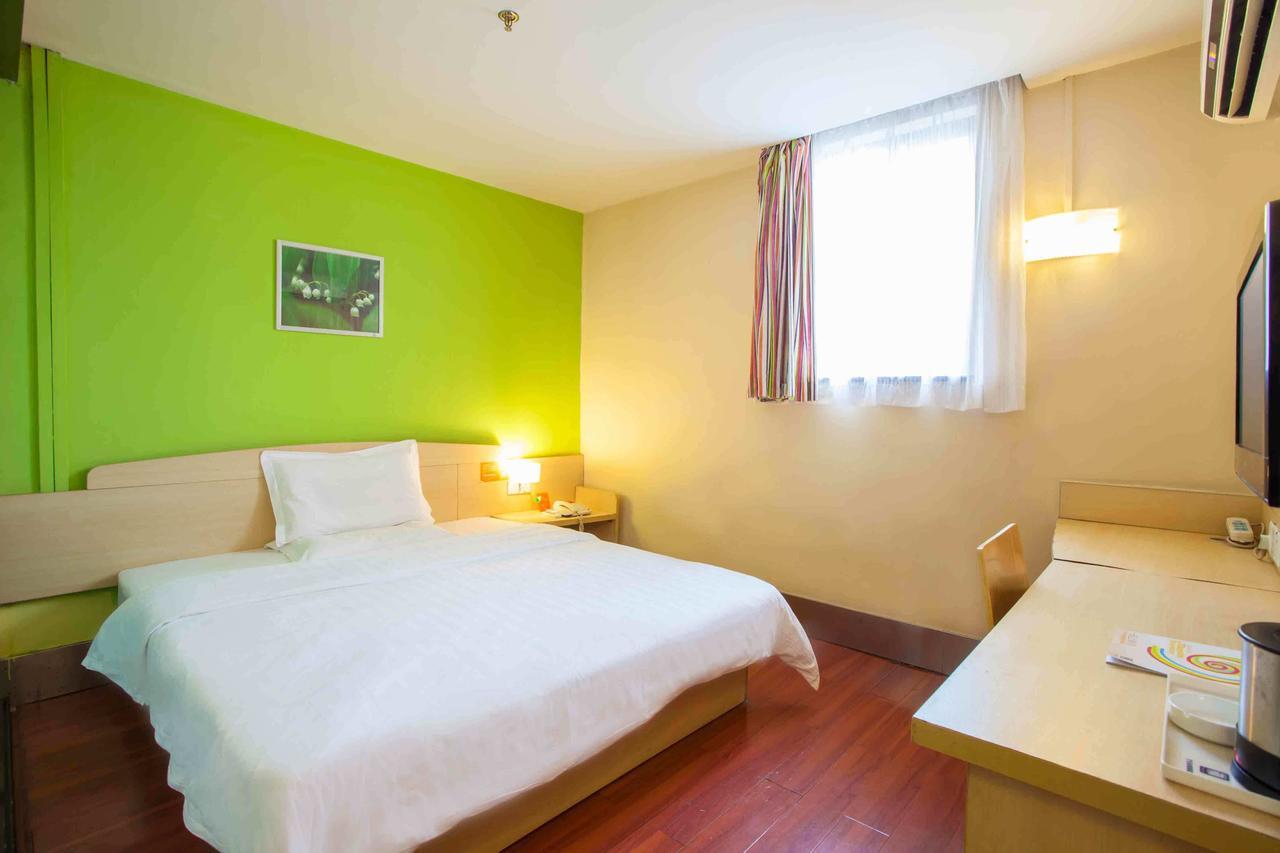 7Days Inn Ezhou Wuchang Avenue Dongjiang International Εξωτερικό φωτογραφία